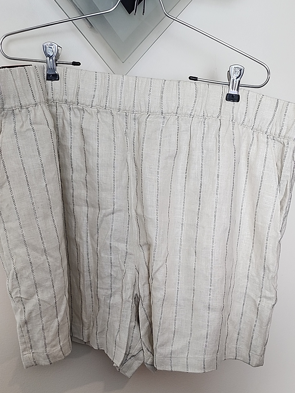 2 Pair BlankNYC Linen Blend Shorts